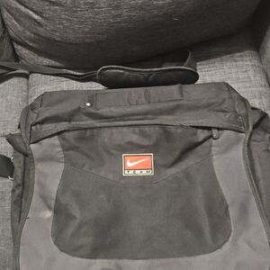Nike Team Black and Gray Messenger Bag